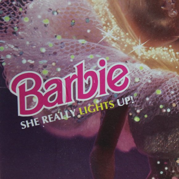 NWB 1993 Twinkling Lights Barbie She Really Lights - Picture 2 of 8